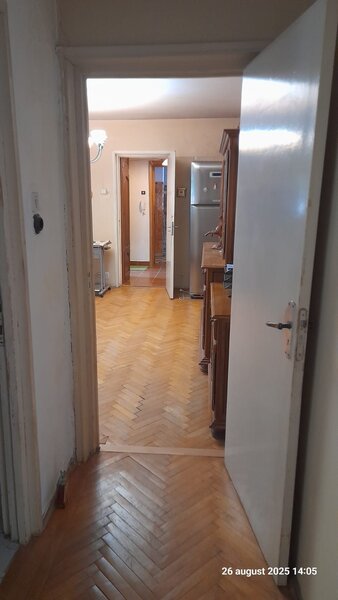 Lujerului 3 camere, 2 balcoane, stradal langa metrou Lujerului.